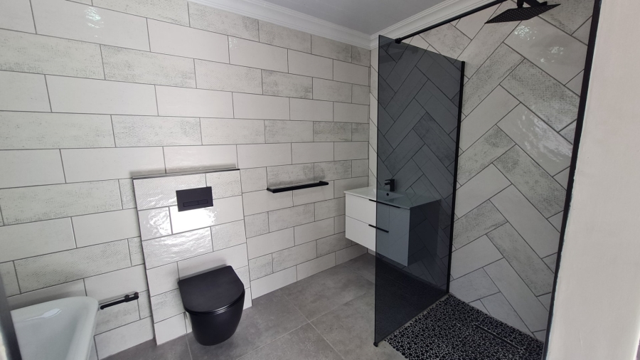 3 Bedroom Property for Sale in Dana Bay Western Cape